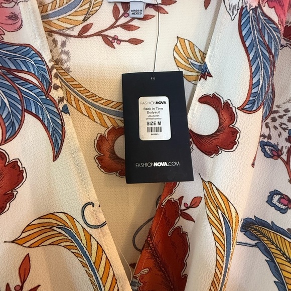 Back In Time Floral Bodysuit – Fashion Nova – NWT - Picture 6 of 8
